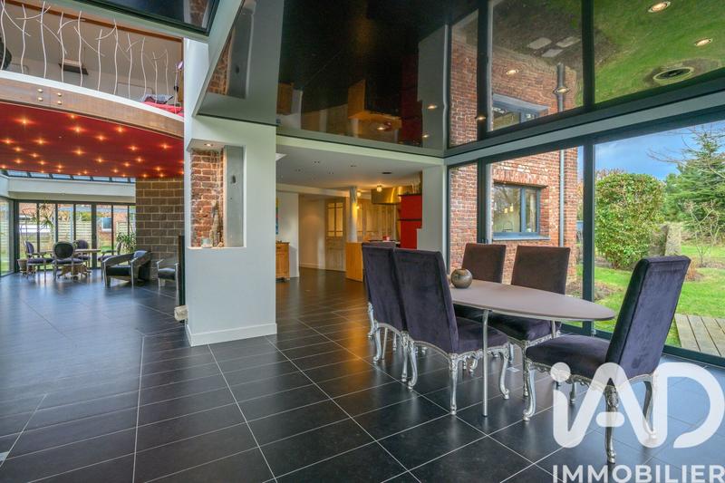 Maison - 314 m² - 7 pièces