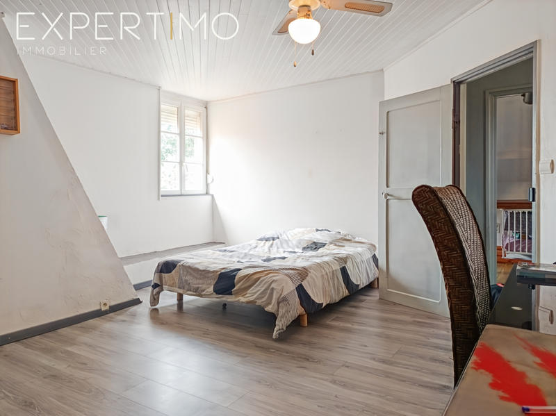 Maison - 164 m² - 7 pièces