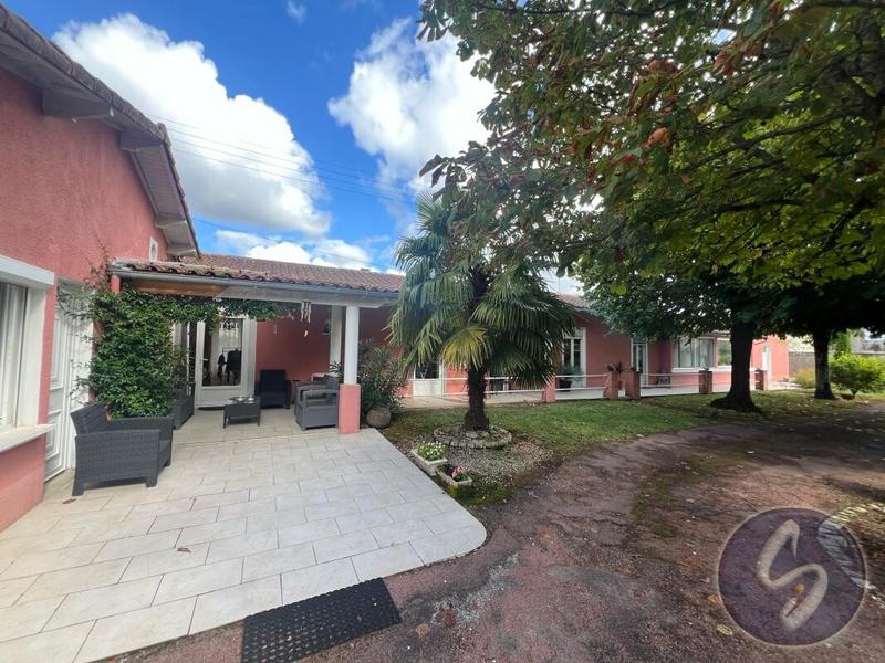 Maison - 162 m² - 7 pièces