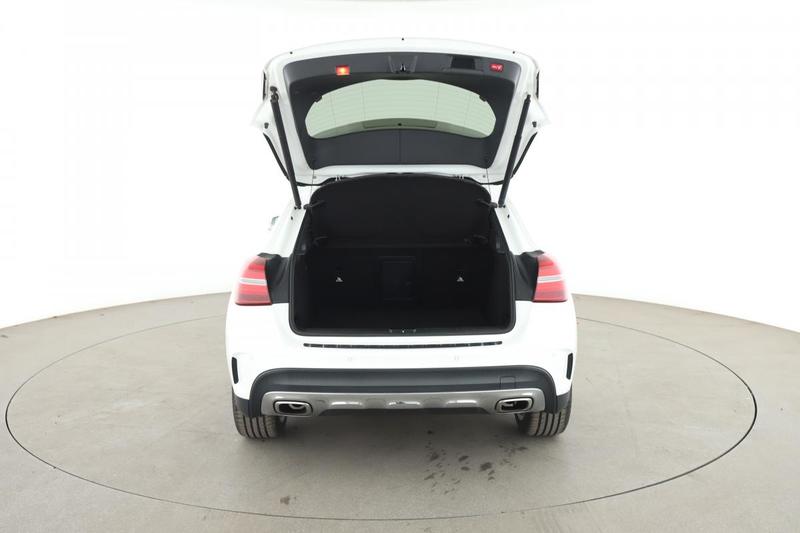 Mercedes Gla 180 Fascination 7g-Dct 122 ch