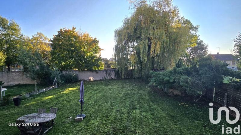 Maison - 87 m² - 5 pièces