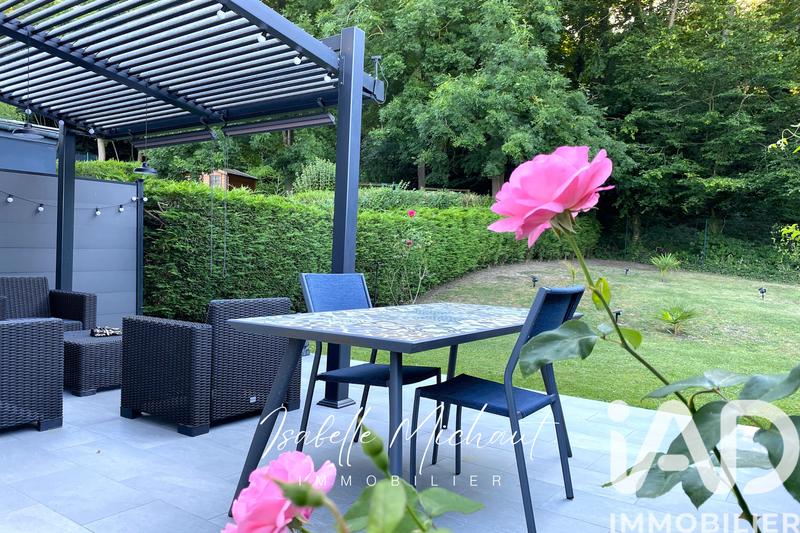 Maison - 102 m² - 5 pièces