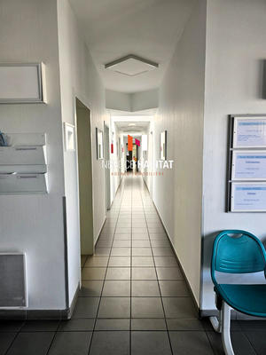 Local d'activités - 339 m²