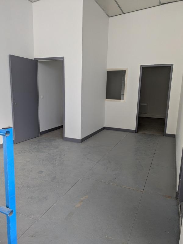 Bureau - 280 m² - 7 pièces