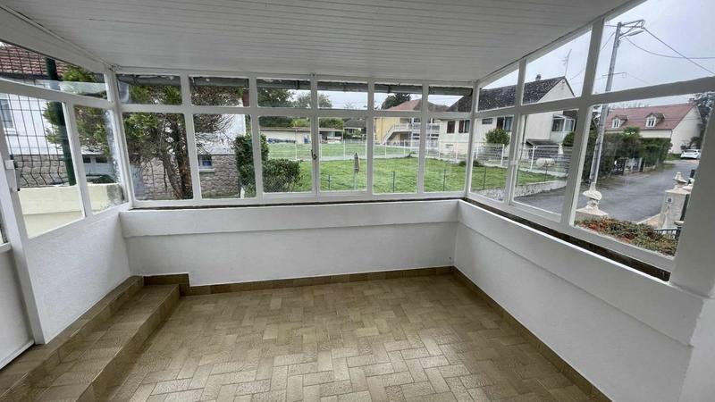 Maison - 97 m² - 5 pièces