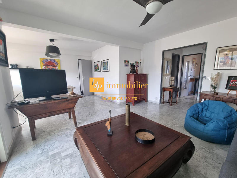 Appartement - 95 m² - 4 pièces