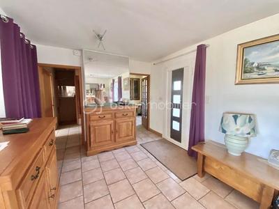 Maison - 180 m² - 8 pièces