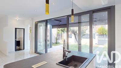 Maison - 110 m² - 5 pièces