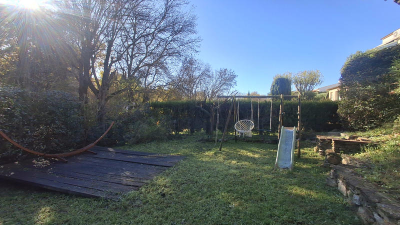 Maison - 207 m² - 7 pièces