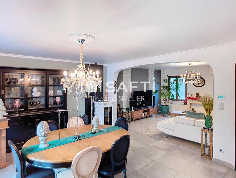 Maison - 138 m² - 5 pièces