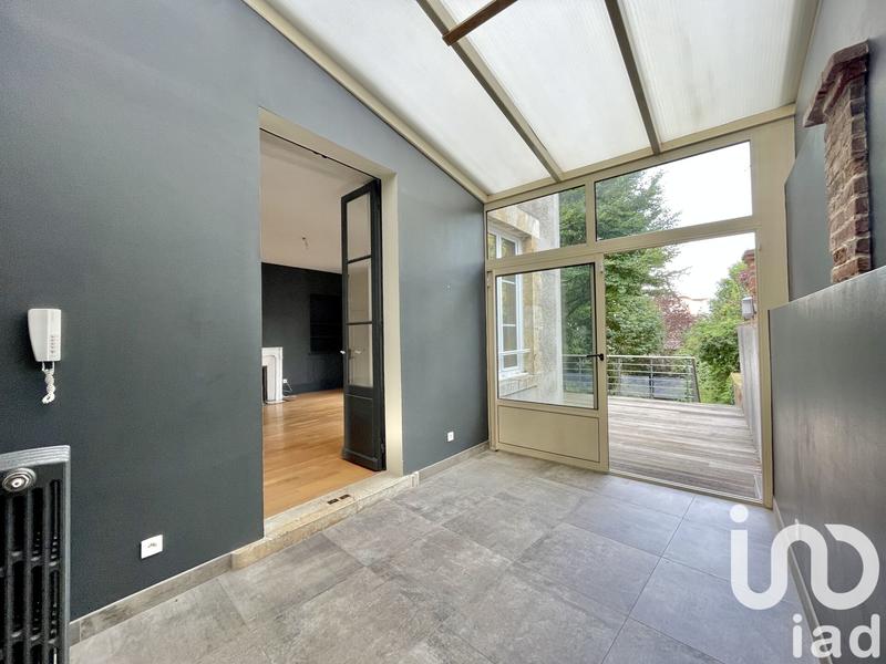 Maison de ville - 247 m² - 8 pièces