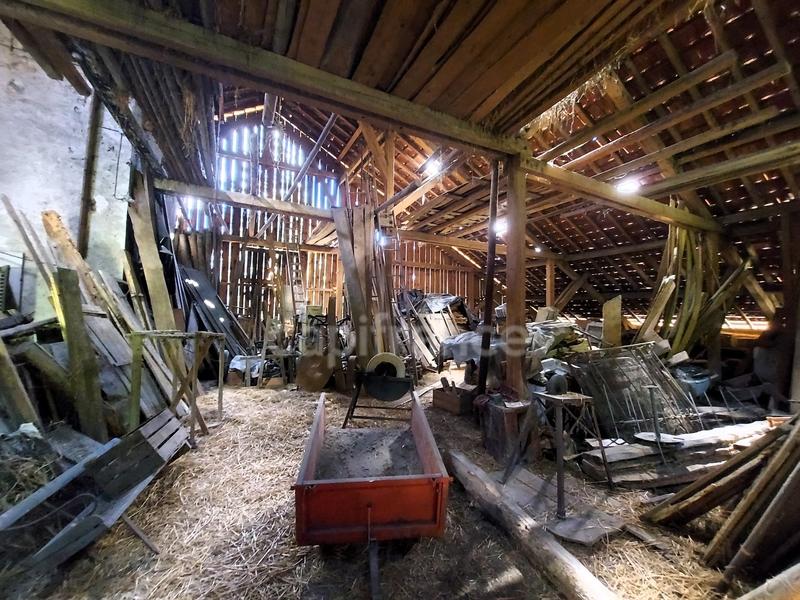 Maison - 450 m² - 12 pièces