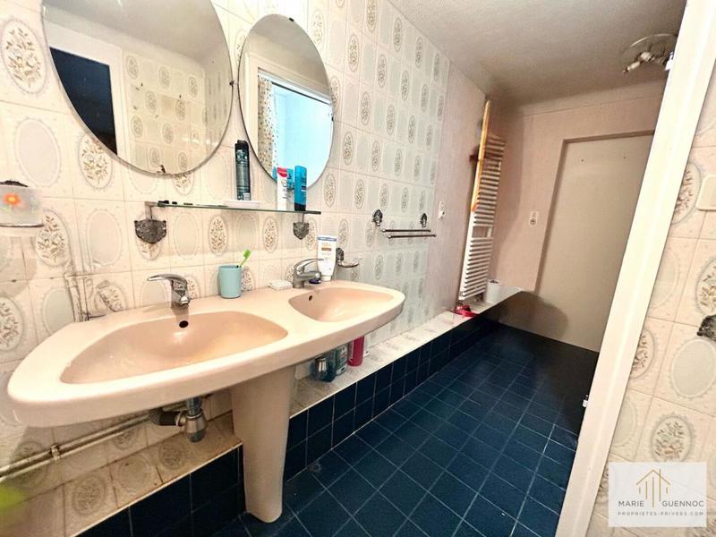 Maison - 194 m² - 7 pièces