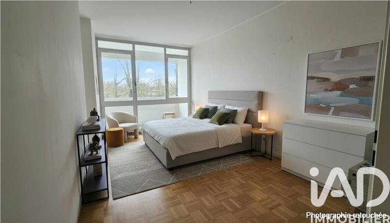 Appartement - 105 m² - 5 pièces