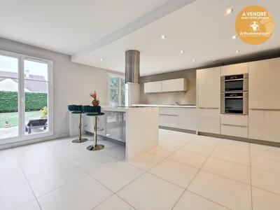 Maison - 126 m² - 5 pièces