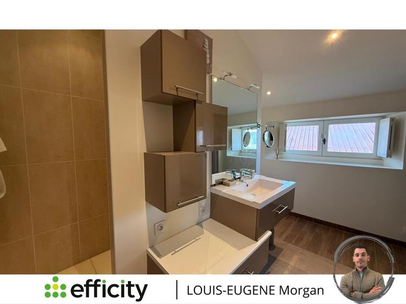 Maison d'architecte - 259 m² - 7 pièces