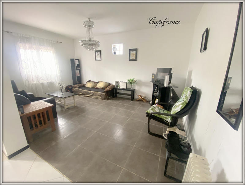 Maison - 193 m² - 8 pièces