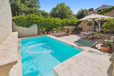 Maison - 245 m² - 5 pièces