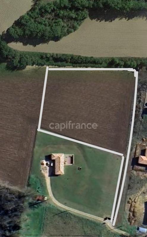 Terrain constructible - 11 142 m²