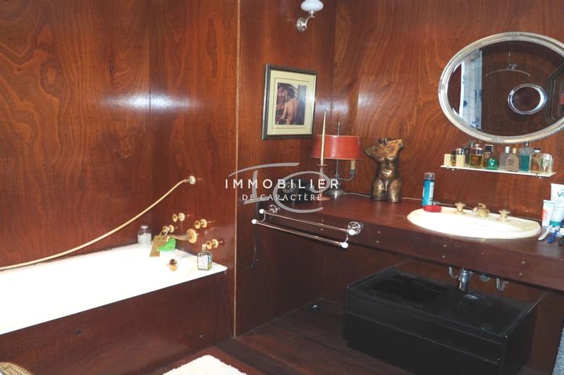 Maison de village - 200 m² - 9 pièces