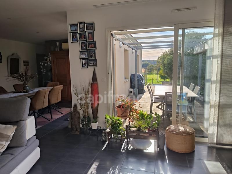 Maison - 120 m² - 4 pièces