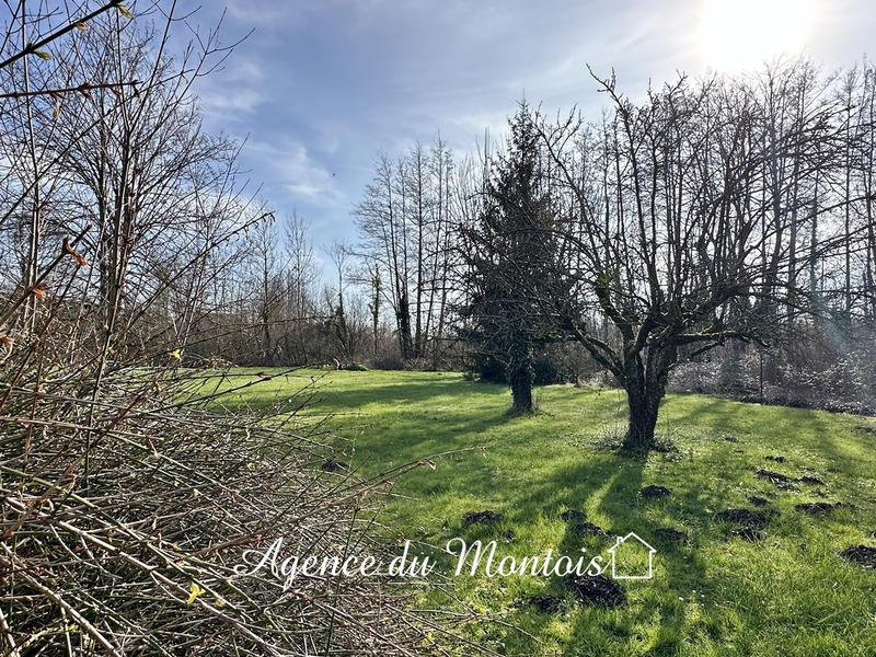 Maison - 183 m² - 7 pièces