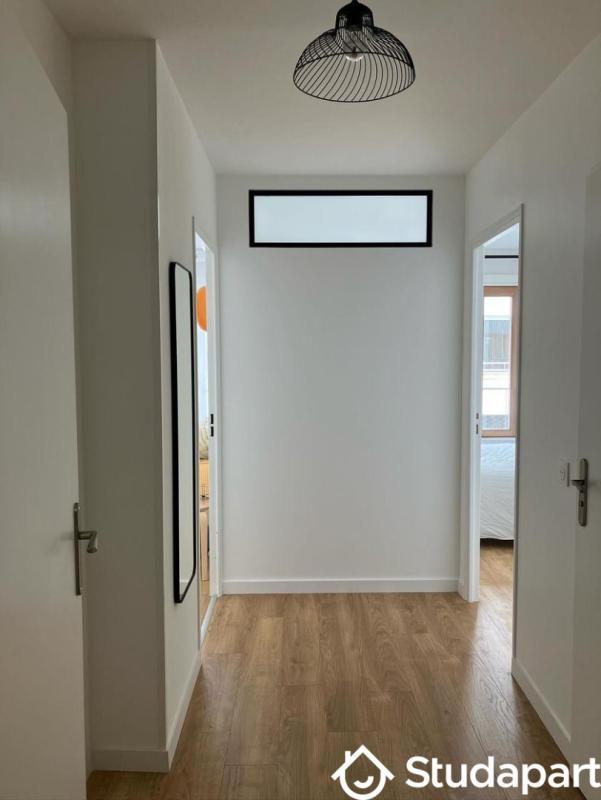 Chambre - 12 m² - 1 pièce