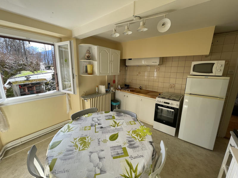 Maison ancienne - 200 m² - 11 pièces