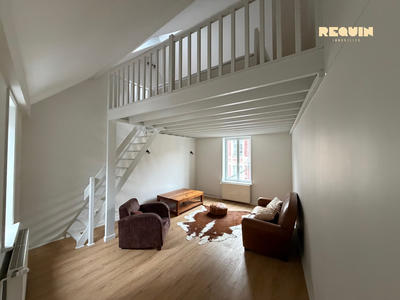 Appartement - 100 m² - 6 pièces