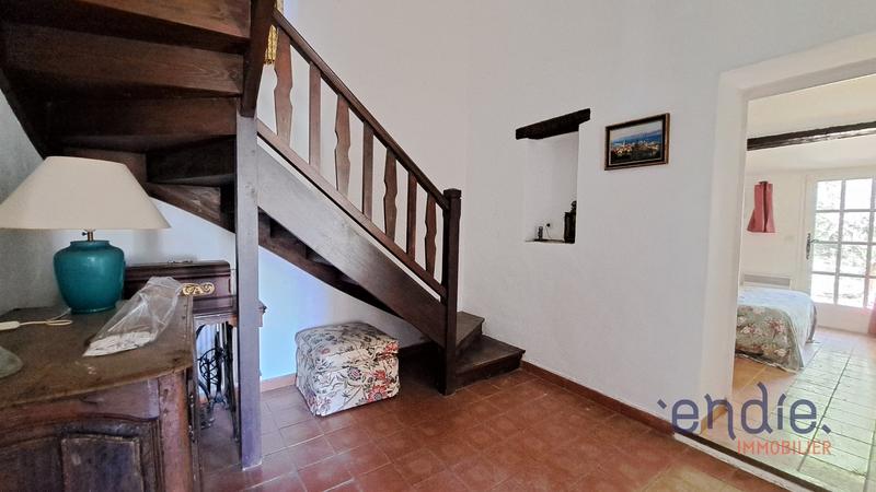 Maison - 198 m² - 8 pièces