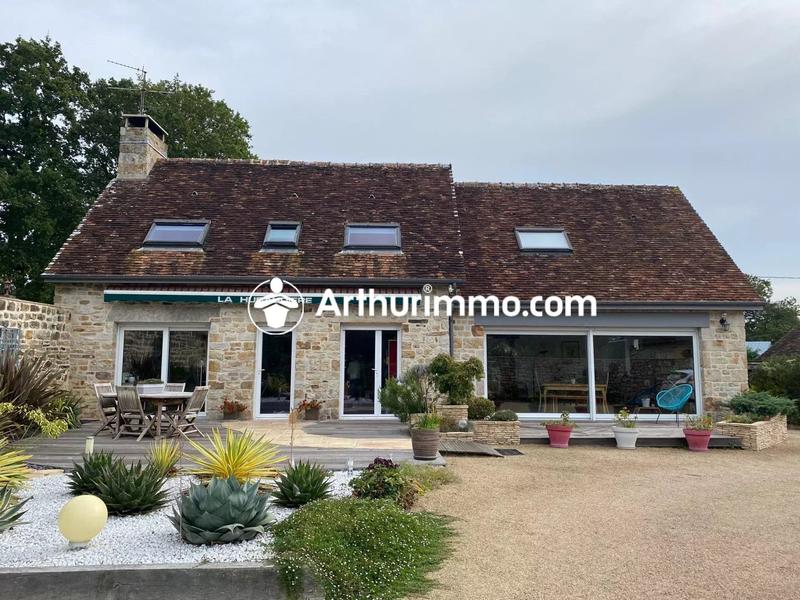 Maison - 180 m² - 6 pièces