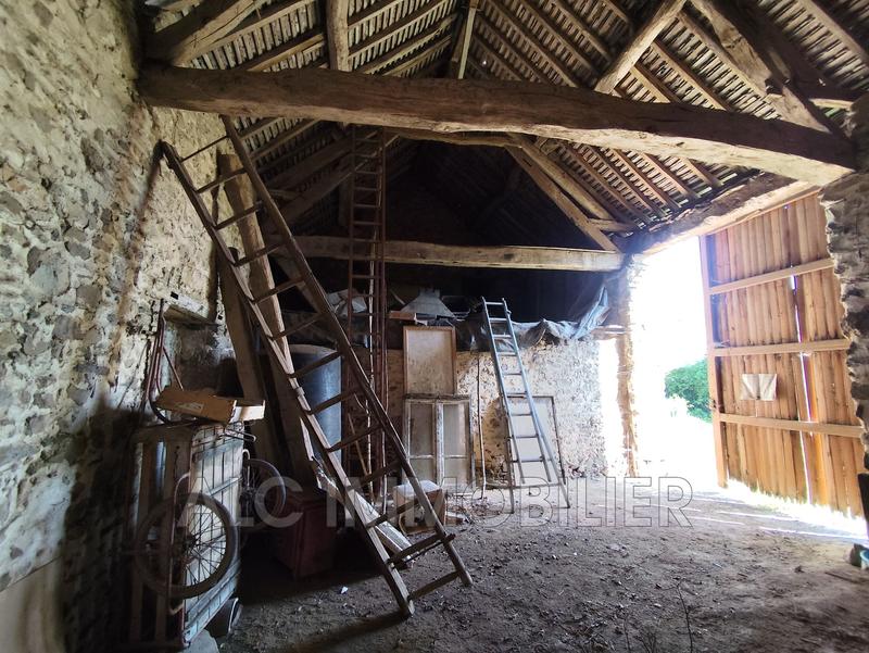 Maison - 215 m² - 3 pièces