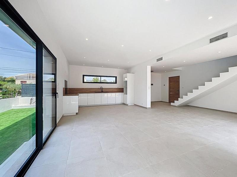 Villa - 127 m² - 5 pièces