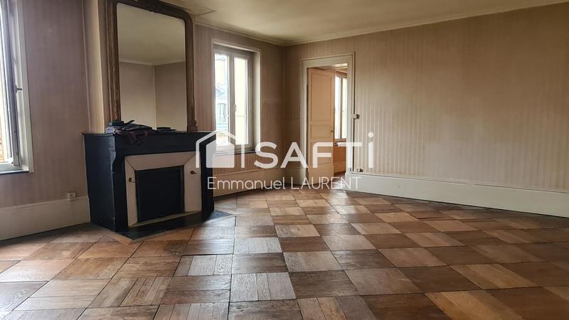 Appartement - 200 m² - 7 pièces