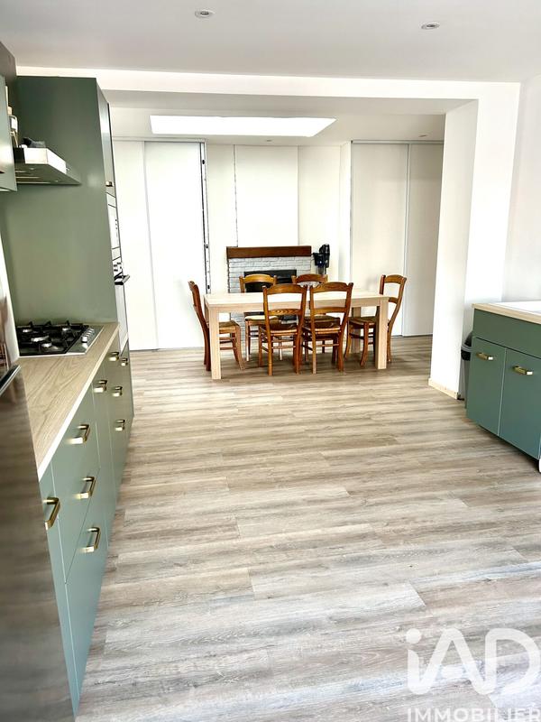 Maison - 135 m² - 7 pièces