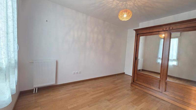 Appartement ancien - 75 m² - 4 pièces