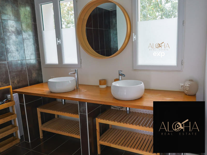 Maison - 140 m² - 6 pièces