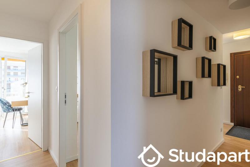 Chambre - 10 m² - 1 pièce