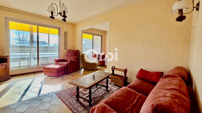 Appartement - 95 m² - 4 pièces