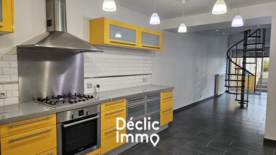 Maison de ville - 95 m² - 4 pièces