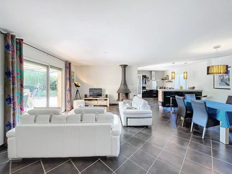 Maison - 113 m² - 5 pièces