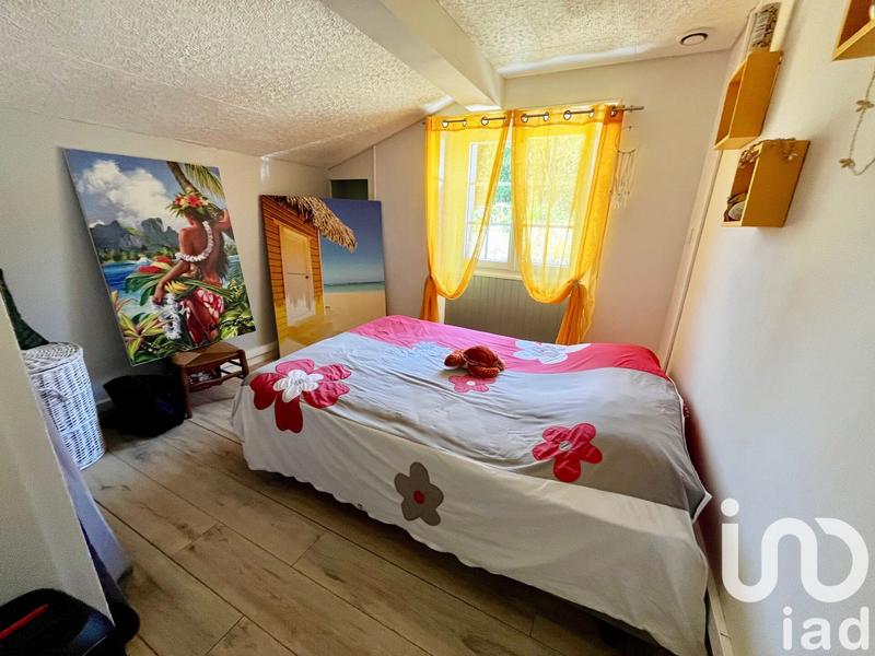 Maison - 180 m² - 8 pièces