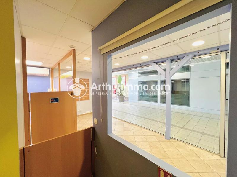 Bureau - 38 m² - 1 pièce