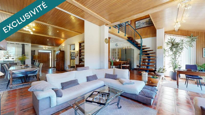 Maison - 190 m² - 6 pièces