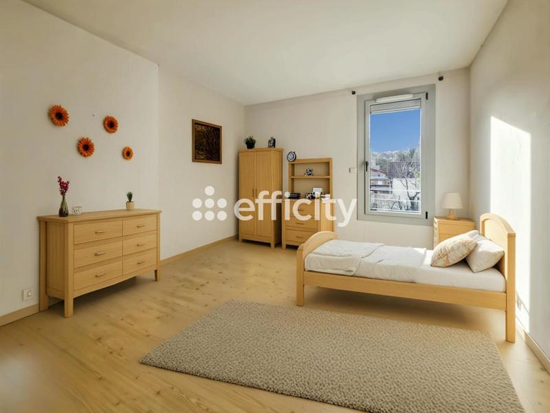 Maison - 104 m² - 5 pièces