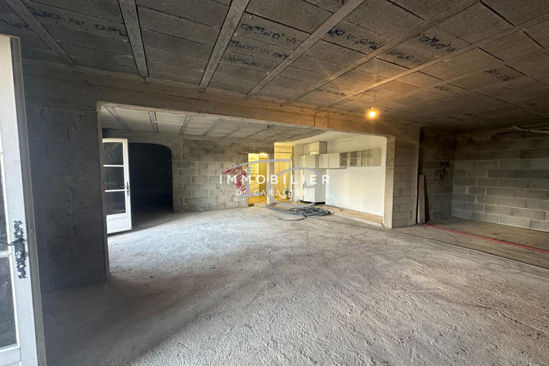 Maison - 141 m² - 1 pièce