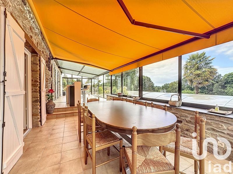 Maison - 167 m² - 8 pièces