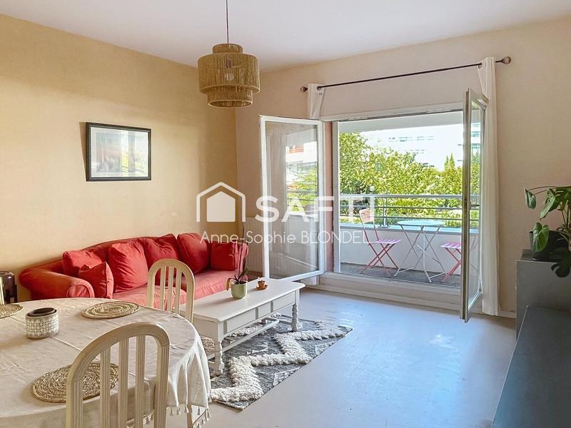 Appartement - 84 m² - 4 pièces