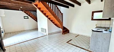 Maison - 157 m² - 9 pièces