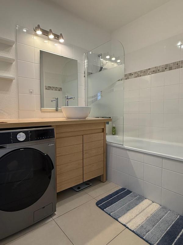 Appartement - 64 m² - 3 pièces